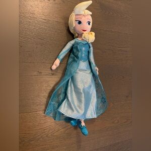 21” Disney Frozen Elsa doll new with tags ret $98
